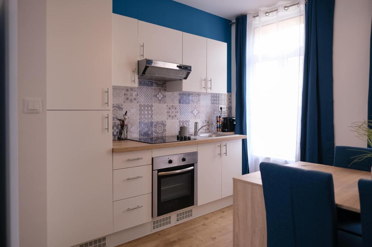 Appartement - Parking Prive Gratuit, Proche Centre-Ville Et Gare De Saint-Omer サントメール エクステリア 写真