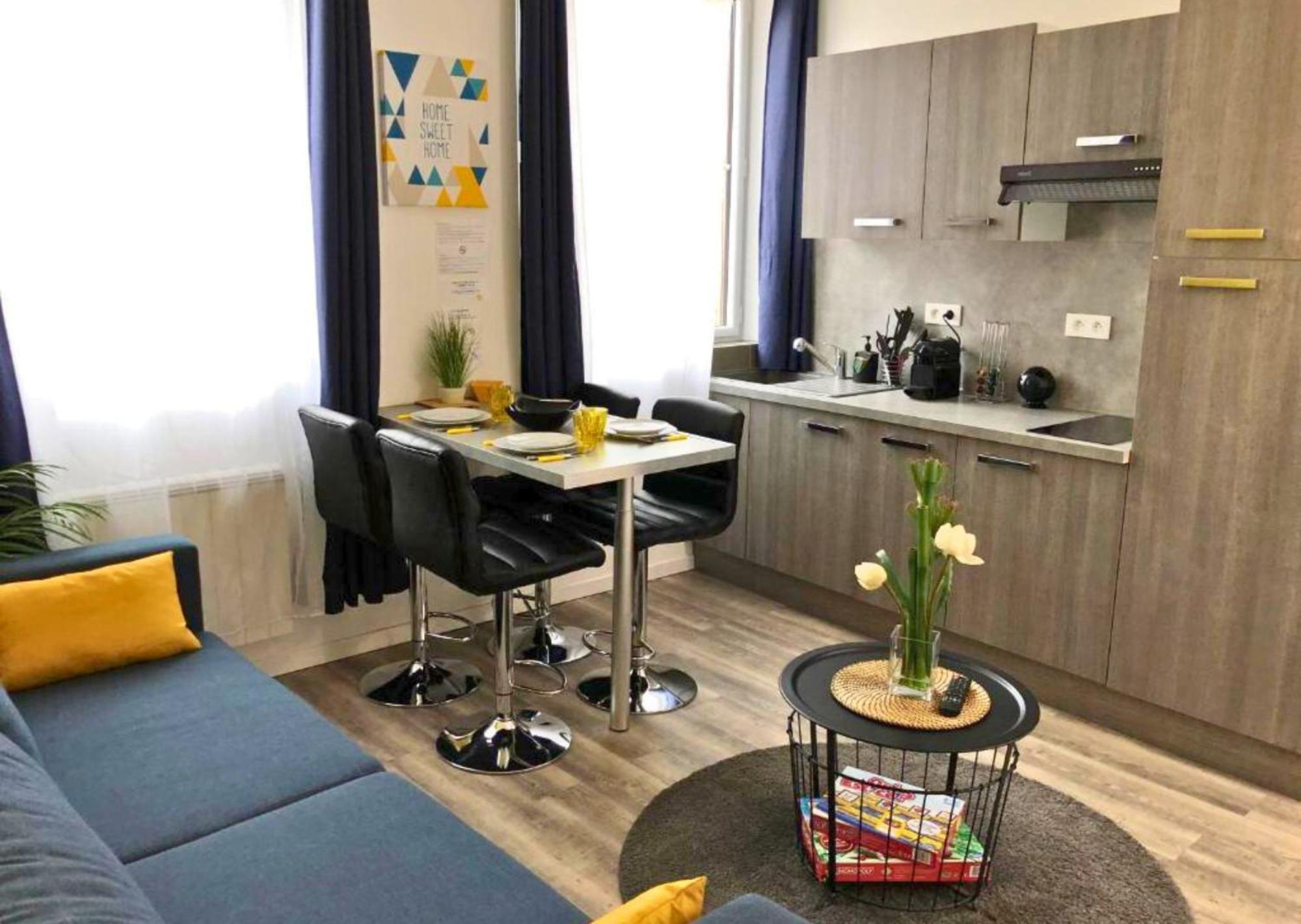 Appartement - Parking Prive Gratuit, Proche Centre-Ville Et Gare De Saint-Omer サントメール エクステリア 写真