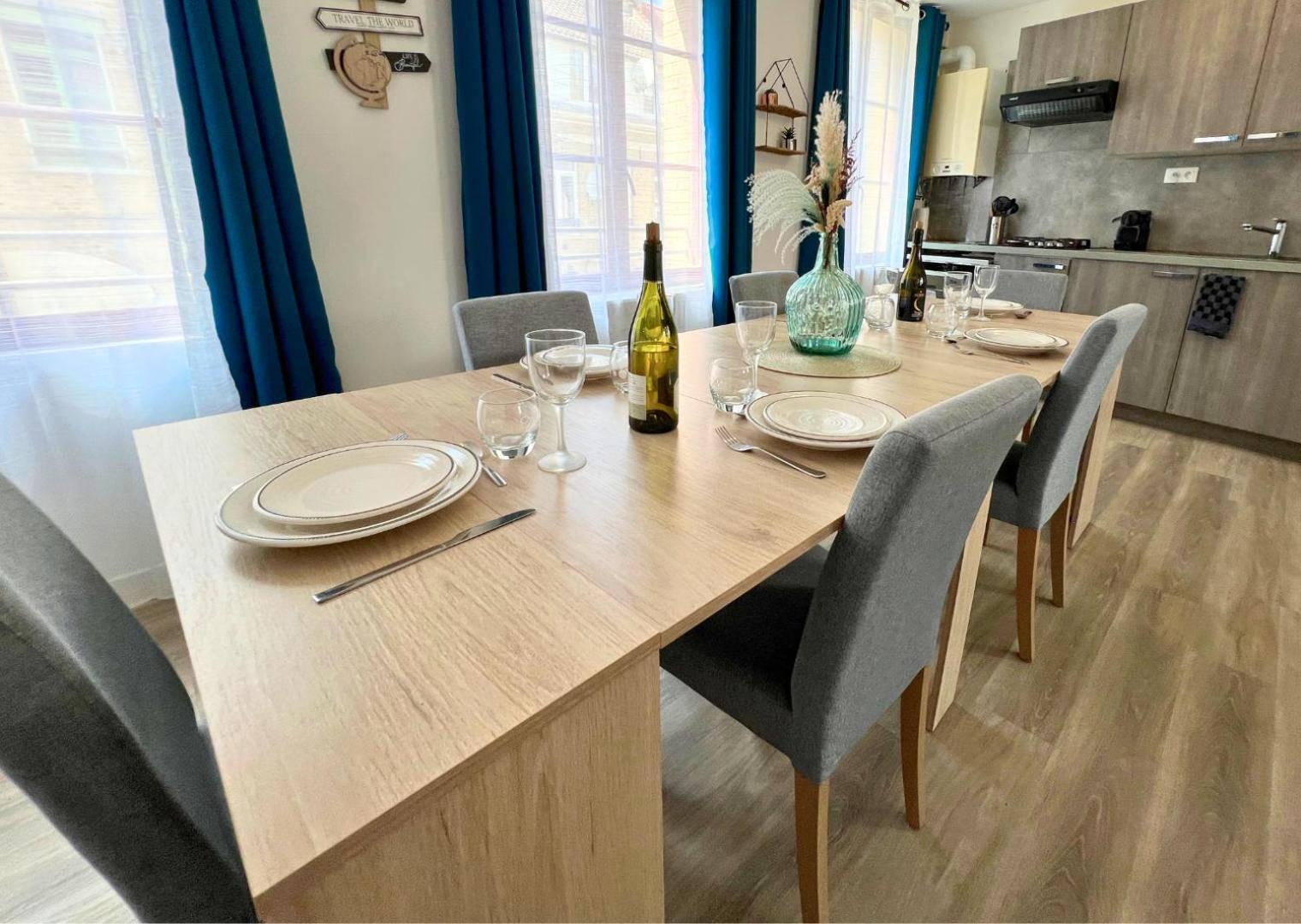 Appartement - Parking Prive Gratuit, Proche Centre-Ville Et Gare De Saint-Omer サントメール エクステリア 写真