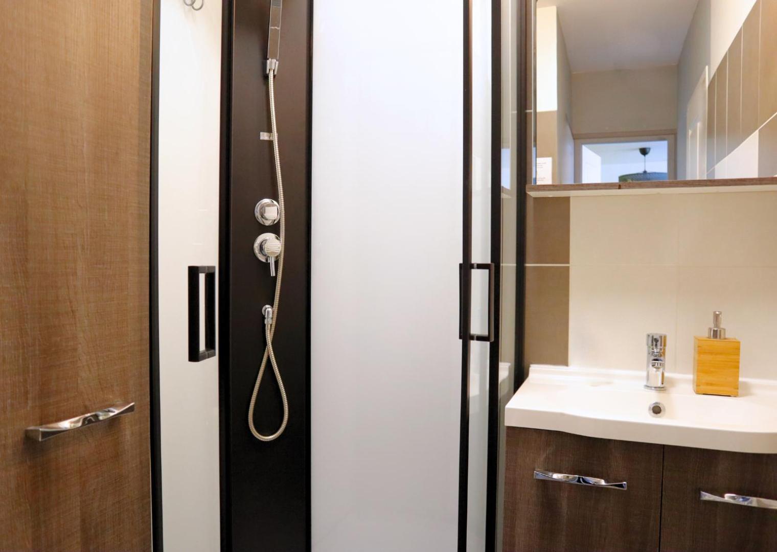 Appartement - Parking Prive Gratuit, Proche Centre-Ville Et Gare De Saint-Omer サントメール エクステリア 写真