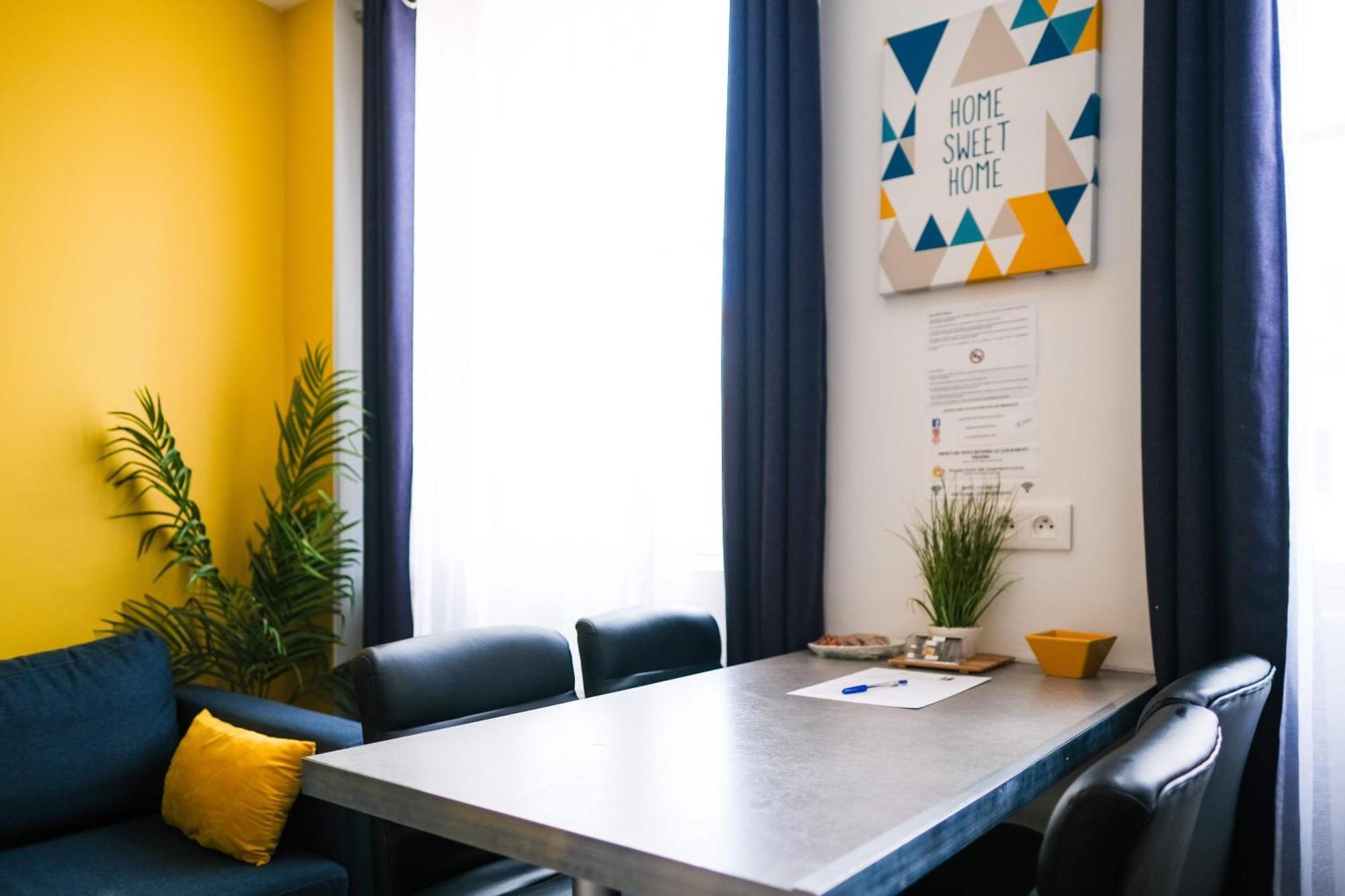 Appartement - Parking Prive Gratuit, Proche Centre-Ville Et Gare De Saint-Omer サントメール エクステリア 写真